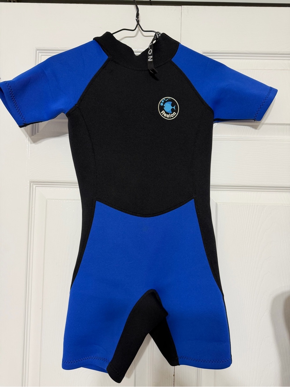 Realon kids wetsuit blue and black size L